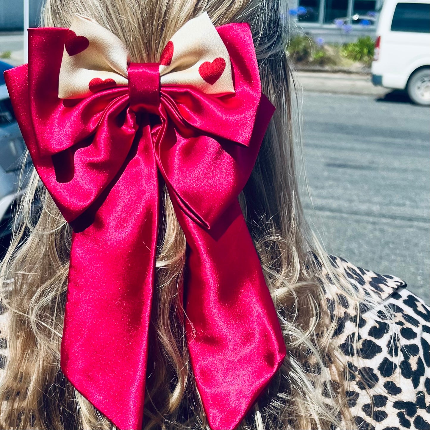 Queen of Hearts Hairbow